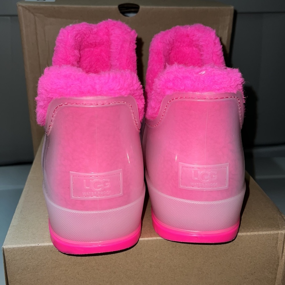 Ugg Raincloud - image 3